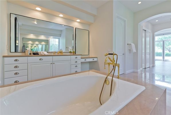 Bathroom, Free Standing Baths, Interior, Recessed Lighting