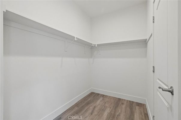 Interior, Walk-in Closets, Wood Texture Flooring