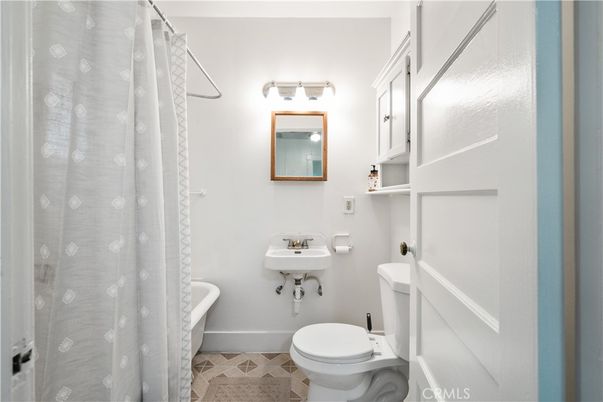 Bathroom, Interior