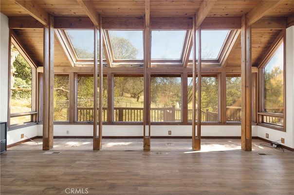 Empty room, Interior, Sun Room, Wooden Beams, Wooden Ceilings, Wood Texture Flooring
