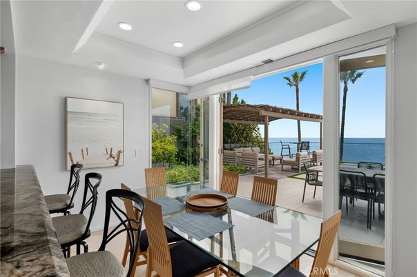 Dining room, Interior, Recessed Lighting, Water