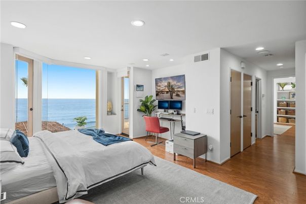 Bedroom, Home Office, Interior, Recessed Lighting, Water, Wood Texture Flooring