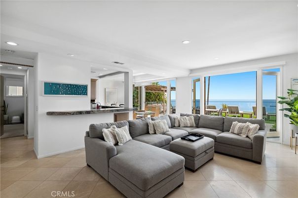Interior, Living room, Recessed Lighting, Water