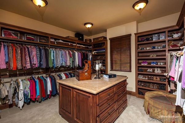 Interior, Walk-in Closets