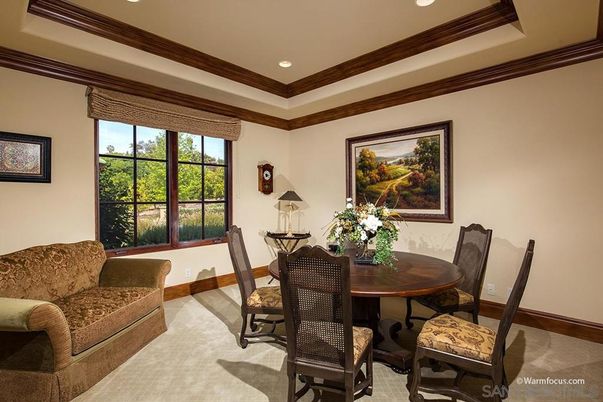 Dining room, Interior, Recessed Lighting