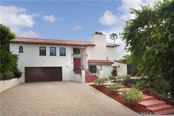 Attached, Exterior, Facade, Spanish Mediterranean