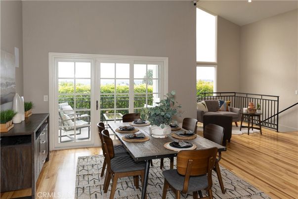 Dining room, Interior, Living room, Recessed Lighting, Wood Texture Flooring