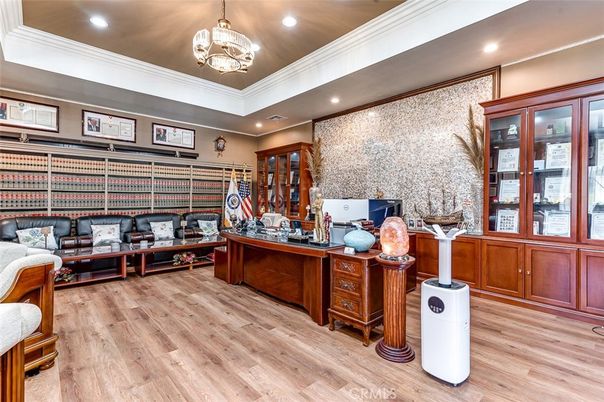 Home Office, Interior, Pendant Lights, Recessed Lighting, Wood Texture Flooring