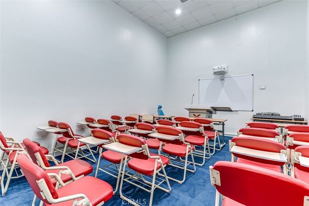 Interior, Projection Screen, Recessed Lighting
