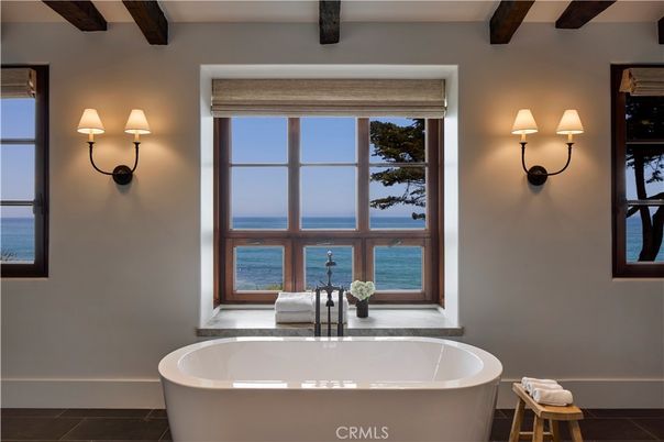 Bathroom, Free Standing Baths, Interior, Water, Wooden Beams