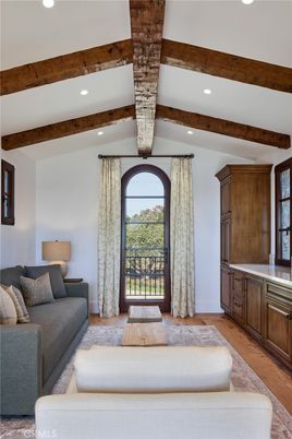 Interior, Living room, Recessed Lighting, Wooden Beams, Wood Texture Flooring