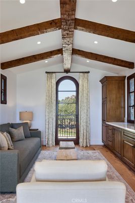 Interior, Living room, Recessed Lighting, Wooden Beams, Wood Texture Flooring