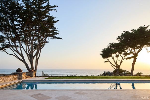 Exterior, Lake, Pool