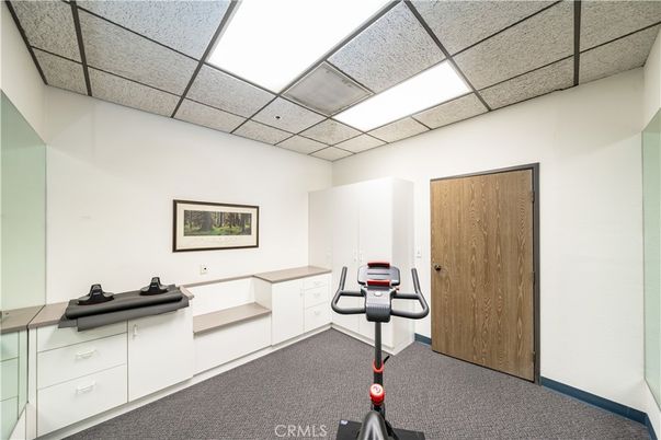 Fitness Equipment, Interior, Recessed Lighting