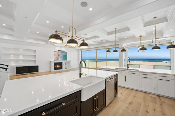 Fireplace, Interior, Kitchen, Pendant Lights, Recessed Lighting, Water, Wood Texture Flooring