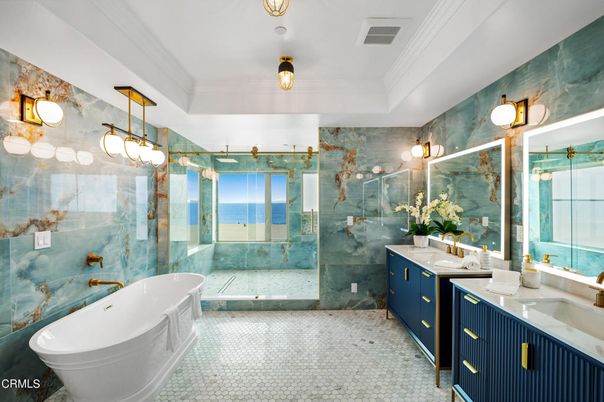 Bathroom, Dual Sink Vanities, Free Standing Baths, Glass Shower, Interior, Water