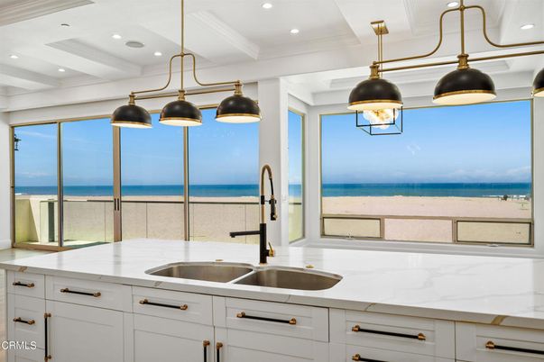 Interior, Kitchen, Pendant Lights, Recessed Lighting, Water