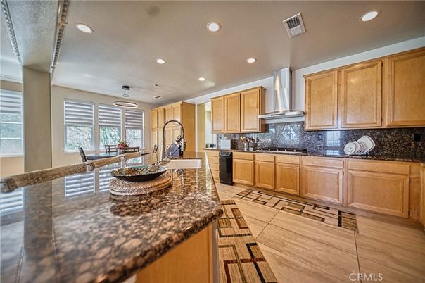 Dining room, Interior, Kitchen, Recessed Lighting