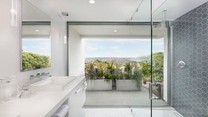 Bathroom, Interior, Recessed Lighting