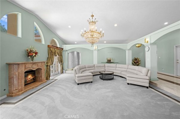 Chandelier, Fireplace, Interior, Living room, Recessed Lighting