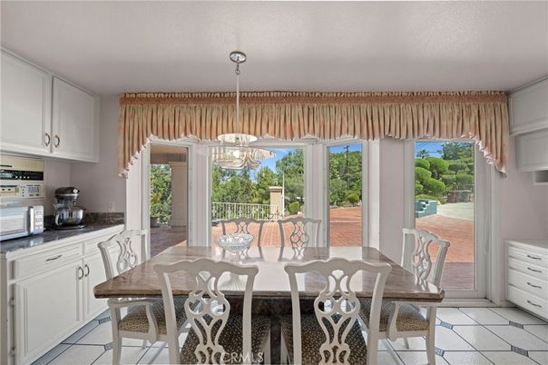 Dining room, Interior, Pendant Lights