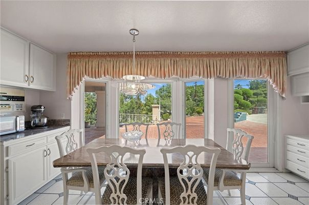 Dining room, Interior, Pendant Lights