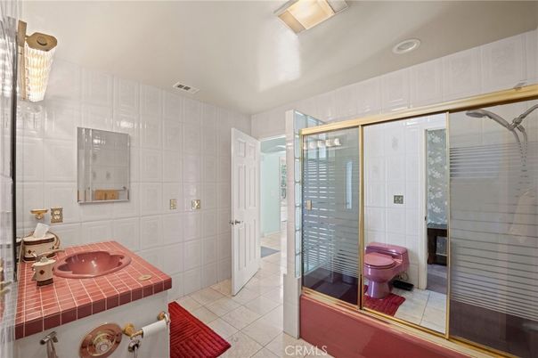Bathroom, Glass Shower, Interior, Recessed Lighting, Tile Countertops
