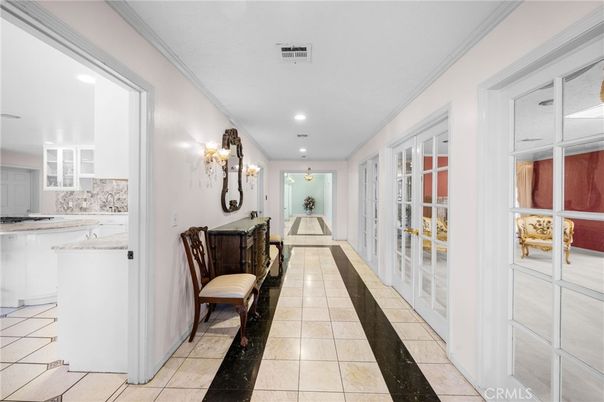 Interior, Recessed Lighting