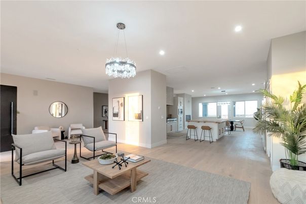 Chandelier, Dining room, Interior, Kitchen, Living room, Recessed Lighting, Wood Texture Flooring