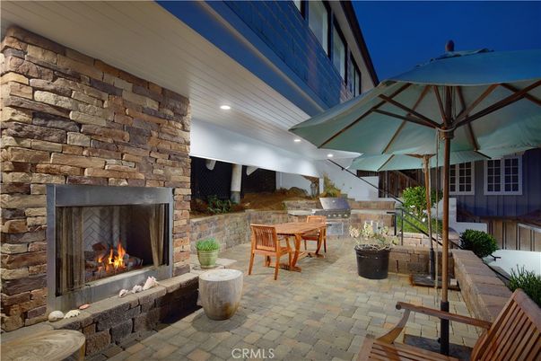 Exterior, Fireplace