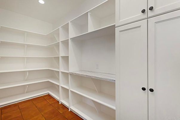 Interior, Recessed Lighting, Walk-in Closets