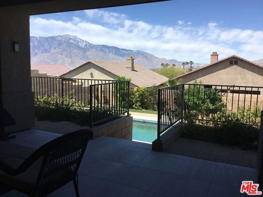 Exterior, Pool, Other