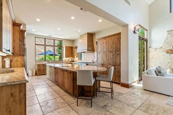 Interior, Kitchen, Recessed Lighting, Stone Walls