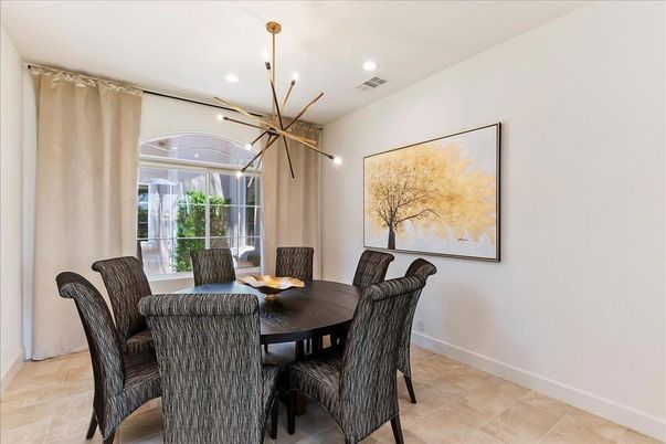 Dining room, Interior, Pendant Lights, Recessed Lighting
