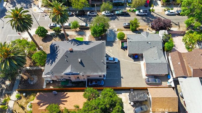 Exterior, Drone