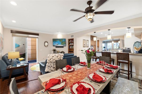 Dining room, Interior, Kitchen, Living room, Pendant Lights, Recessed Lighting, Wood Texture Flooring