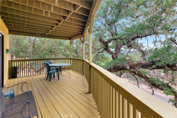 Exterior, Wood Texture Flooring