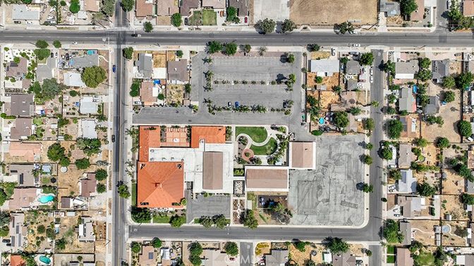Exterior, Drone