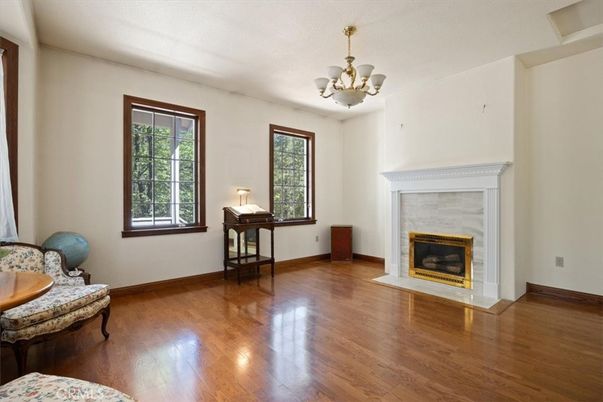 Chandelier, Fireplace, Interior, Wood Texture Flooring