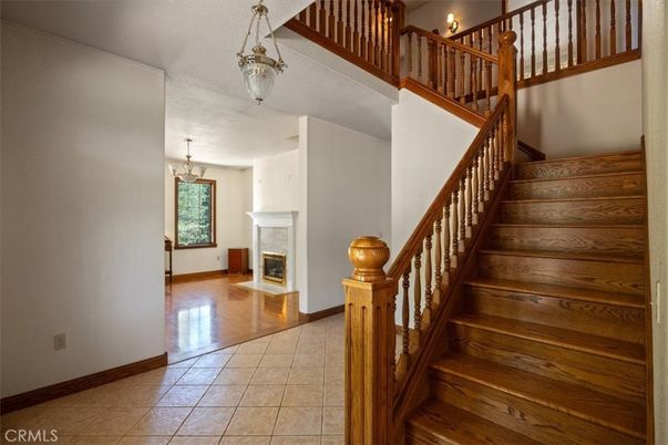 Chandelier, Fireplace, Interior, Pendant Lights, Wood Texture Flooring