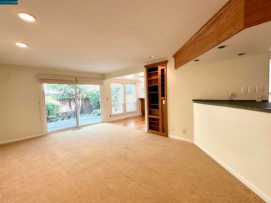 Empty room, Interior, Recessed Lighting, Wooden Beams, Wood Texture Flooring