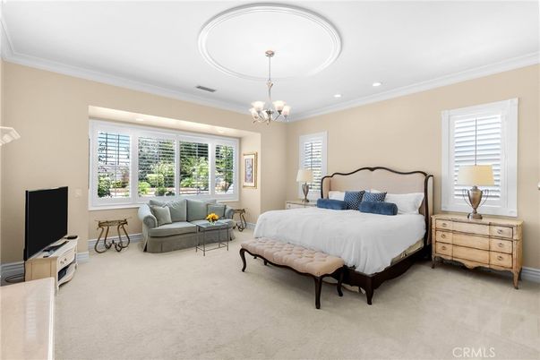 Bedroom, Chandelier, Interior, Recessed Lighting
