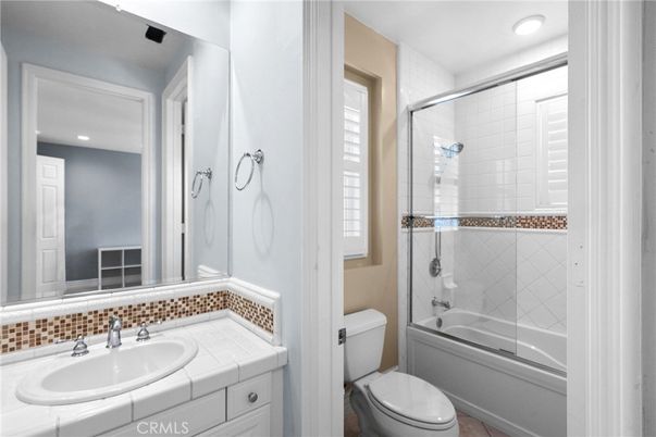 Bathroom, Glass Shower, Interior, Recessed Lighting, Tile Countertops