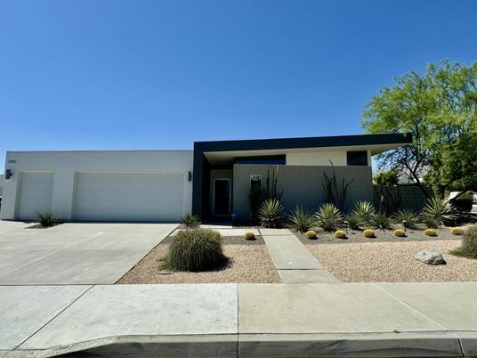 Attached, Exterior, Facade, Modern
