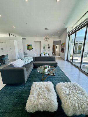 Chandelier, Interior, Living room, Recessed Lighting