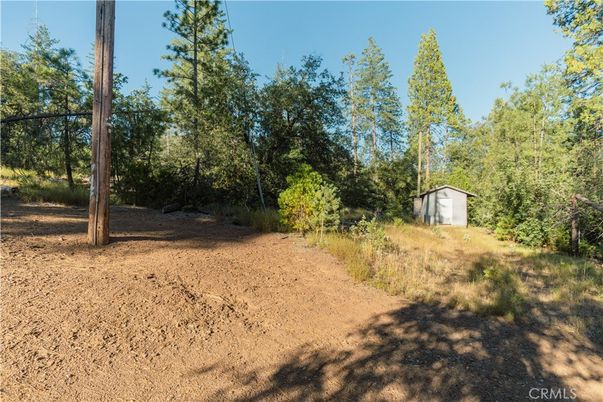 Backyard, Detached Garage, Exterior