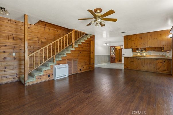 Empty room, Interior, Kitchen, Wood Texture Flooring, Wooden Walls