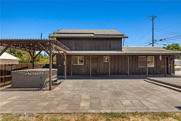 Exterior, Hot Tub