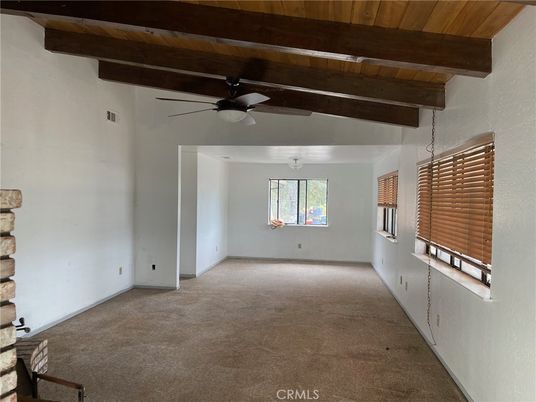 Empty room, Interior, Wooden Beams, Wooden Ceilings