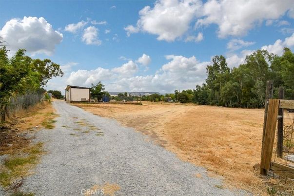Backyard, Detached Garage, Exterior